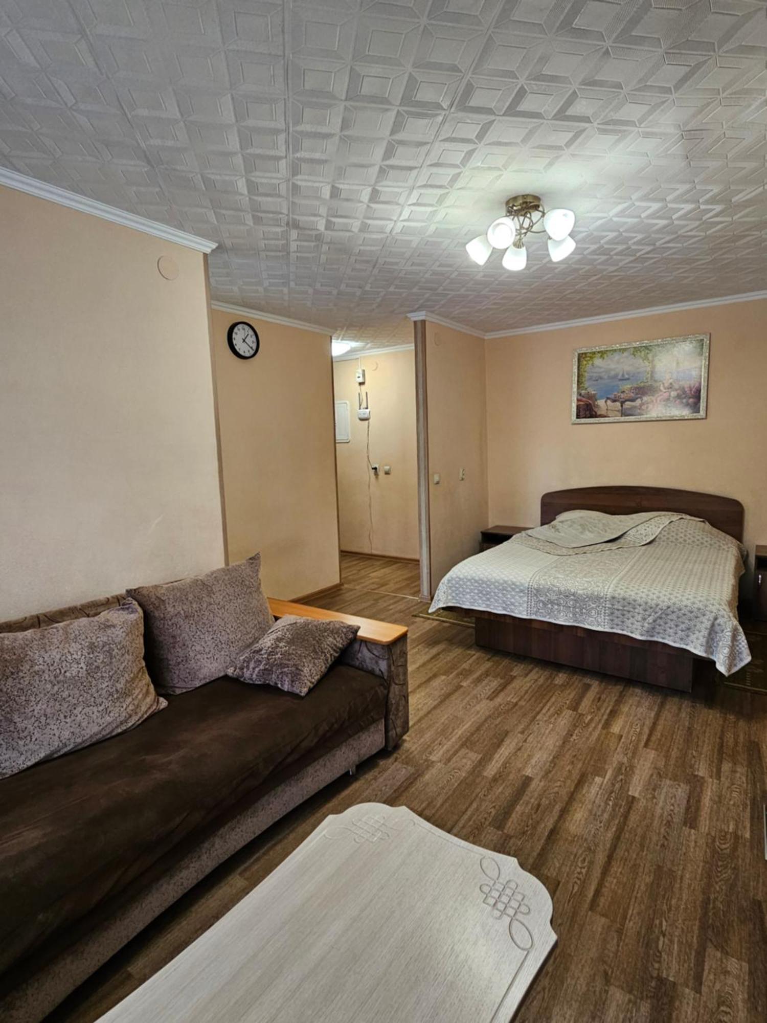 Lux Apartment On Potanina 19 Ustʼ-Kamenogorsk Εξωτερικό φωτογραφία