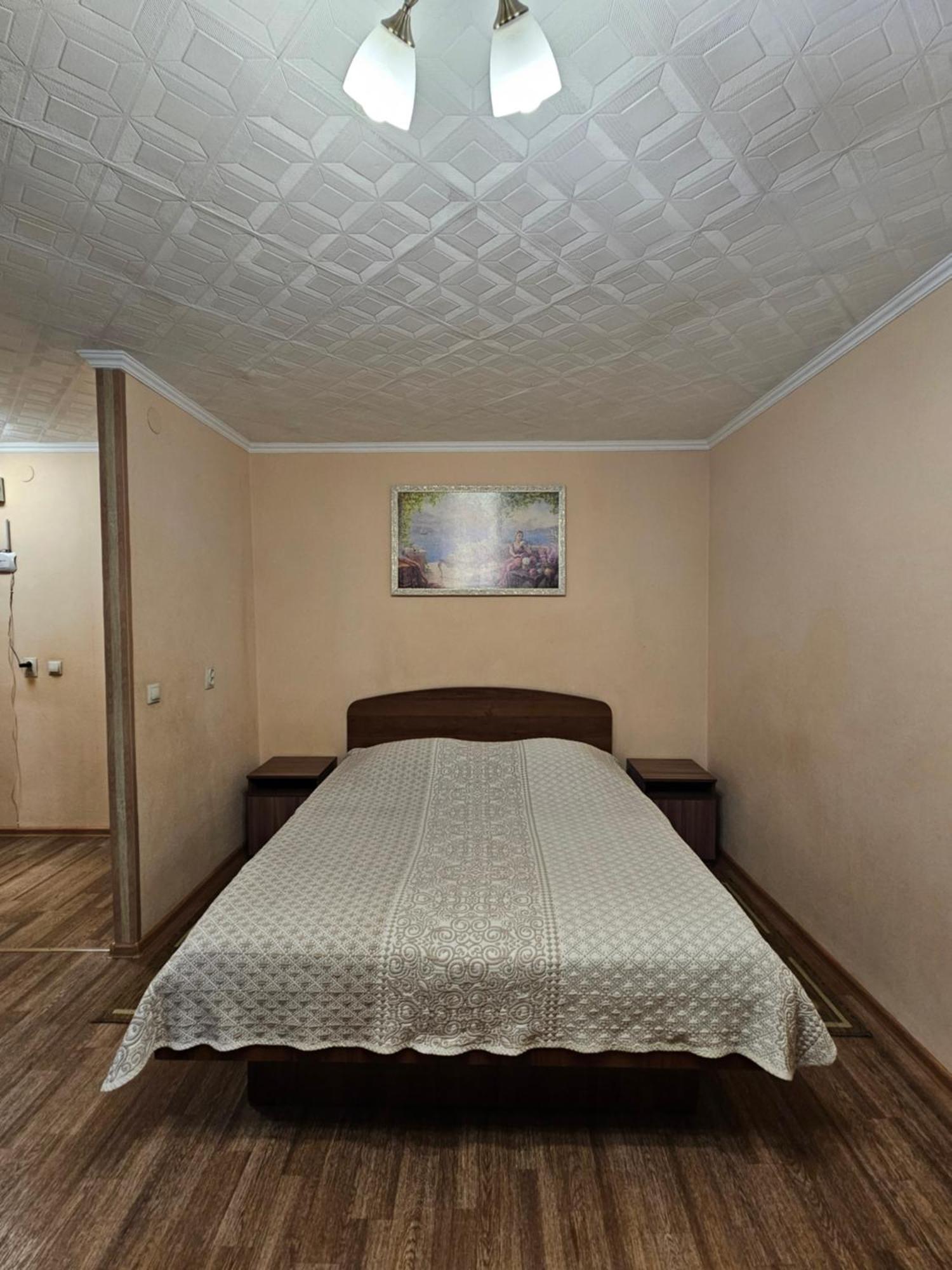 Lux Apartment On Potanina 19 Ustʼ-Kamenogorsk Εξωτερικό φωτογραφία